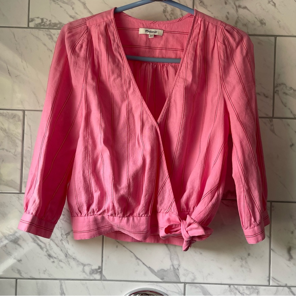 💓 Madewell Pink & Red Crop Top Blouse